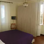 Bandoni Hotel *