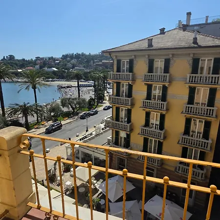 Bandoni Hotel *