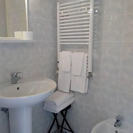 Hotel Bandoni *