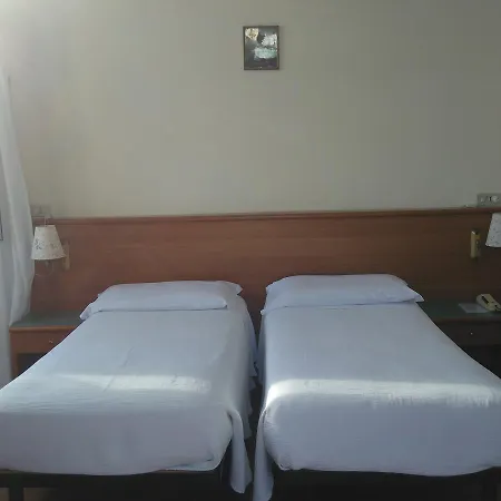 Hotel Bandoni *